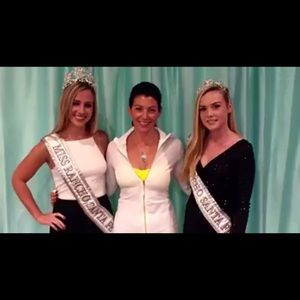 black long sleeve cocktail dress